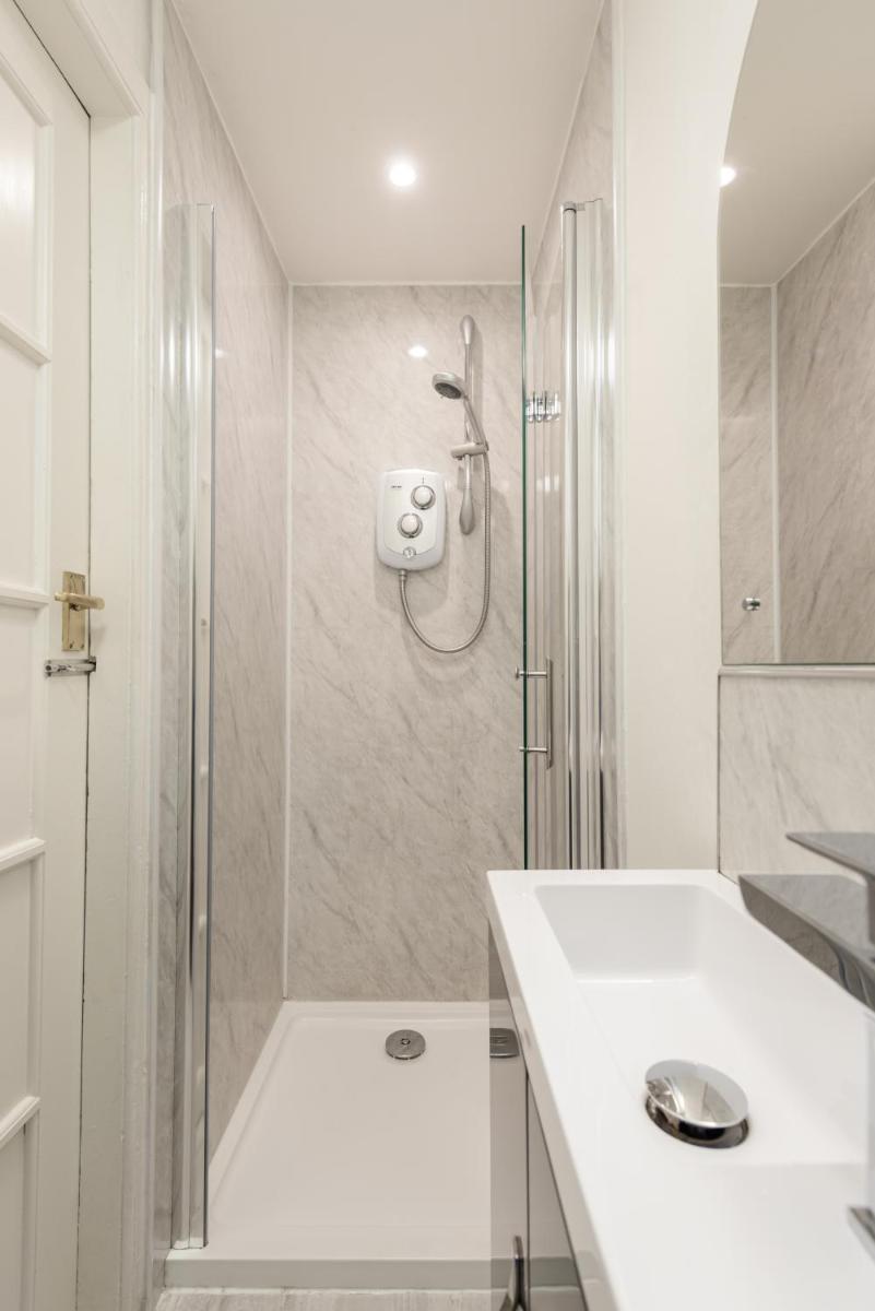 The Tollcross Apartment - Modern & Bright 1BR - image 6