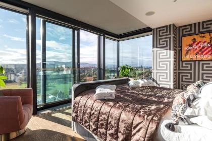 Quartermile serviced apartments - image 2