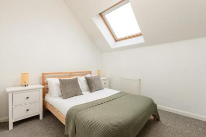 The Modern Mill Apartment - image 14
