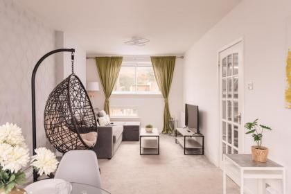 The Canongate Apartment - image 15