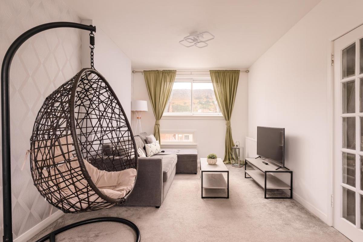 The Canongate Apartment - image 2
