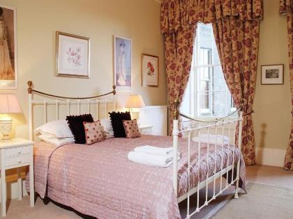 1 Bellevue Terrace - image 3