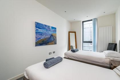 428 Beautiful Meadows apt with stunning views - image 17