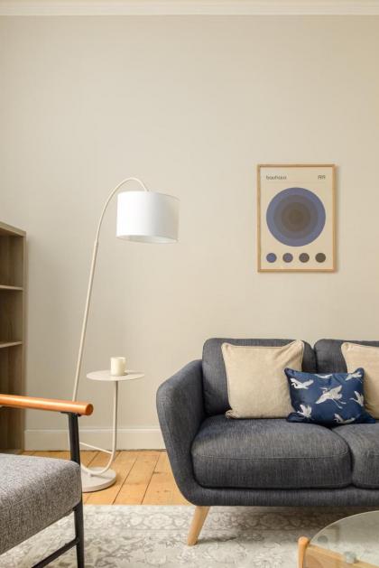 The Raeburn Residence - Stockbridge - image 9