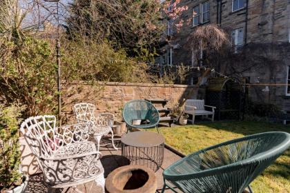 Beautiful & Bright 2BD Flat - Haymarket - image 4