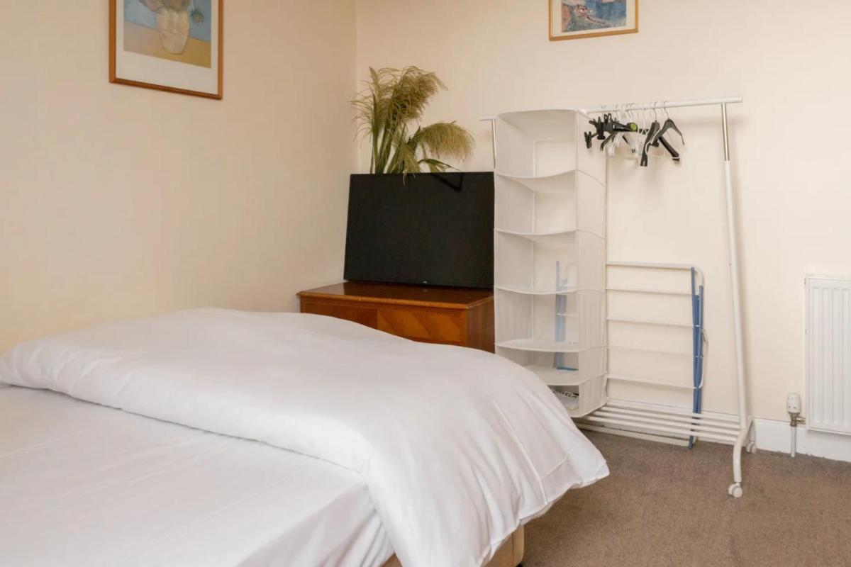 Charming and Relaxing 2BD Flat - Abbeyhill - image 2