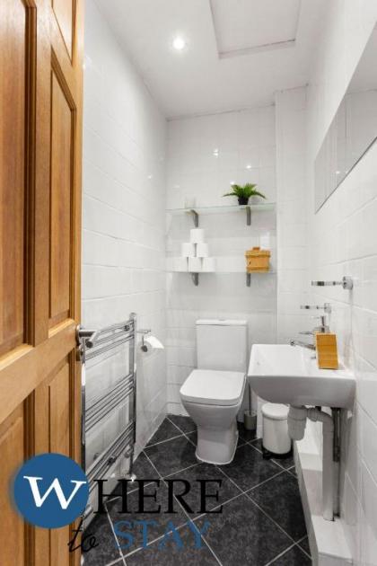 WhereToStay Apartment Ground FLoor - image 3