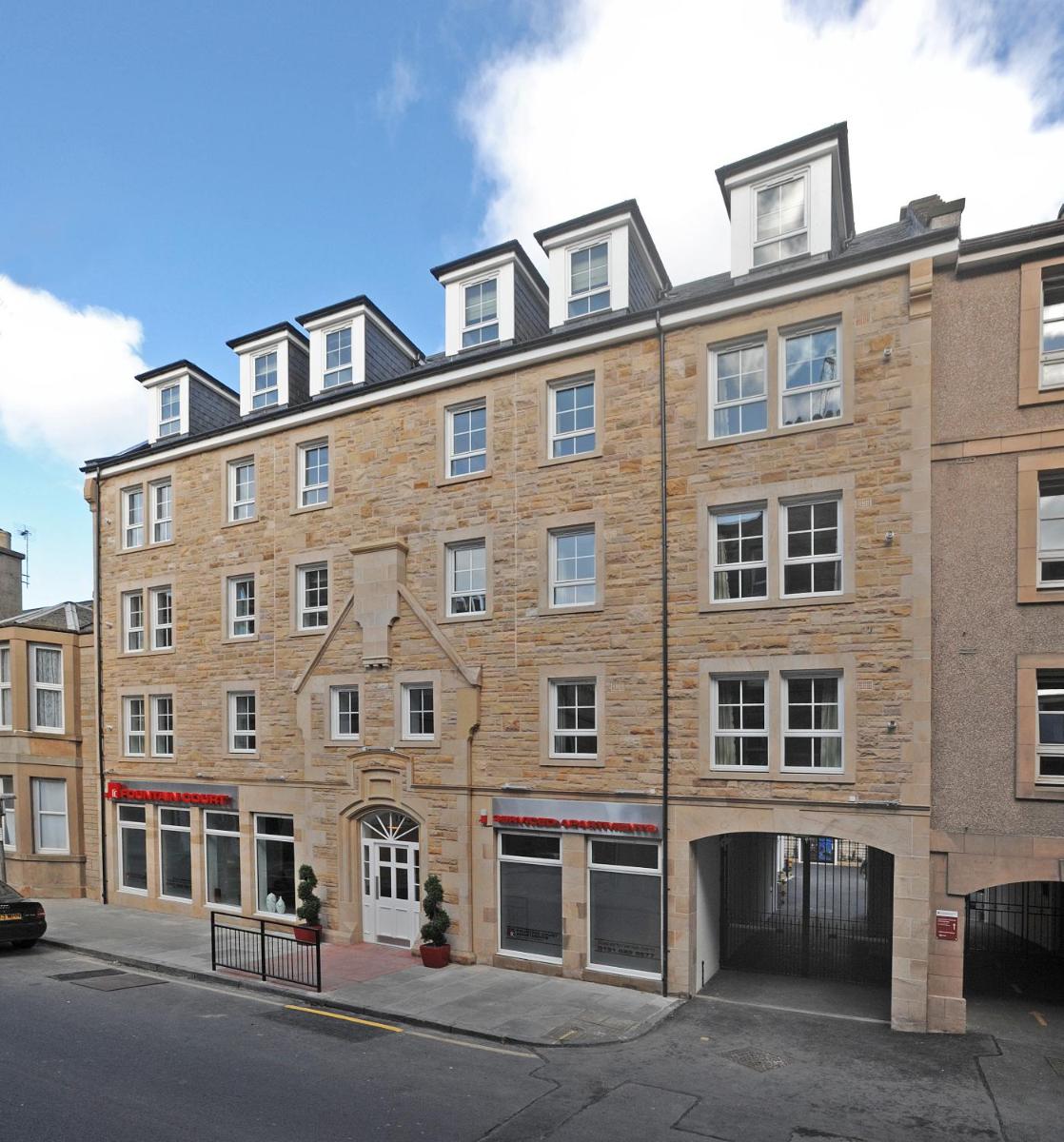 PREMIER SUITES Edinburgh Fountain Court - image 2