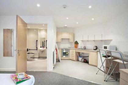 Edinburgh College Residence - image 10