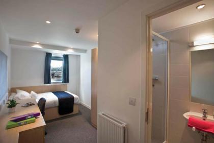 Edinburgh College Residence - image 2