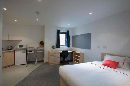 Edinburgh College Residence - image 9