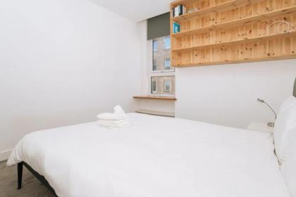 Sleek & Central 2BD Flat - Haymarket - image 19