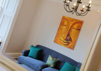 The Marchmont Residence - image 3