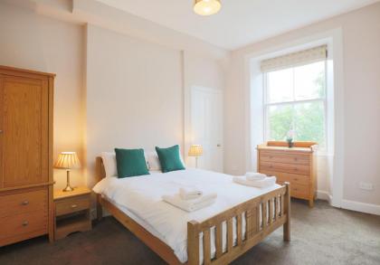 The Marchmont Residence - image 8