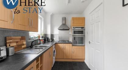 Lovely 2 bedroom house Edinburgh - image 9