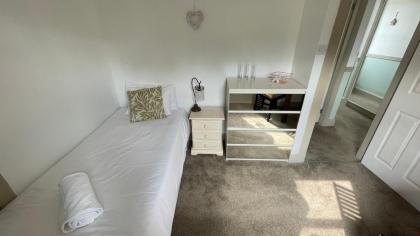 North Middleton Apartment - image 13