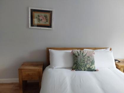 Portobello Charming Seaside 3-BR Holiday Apartment - image 3