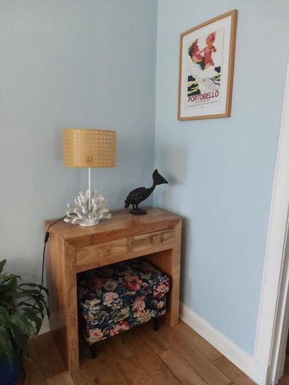 Portobello Charming Seaside 3-BR Holiday Apartment - image 9