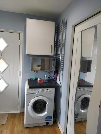 Self Catering Studio Flat - image 20