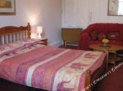 Sakura Edinburgh Guest House - image 3