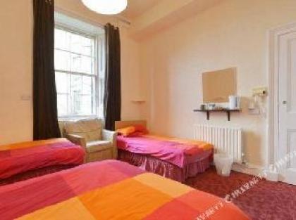 Sakura Edinburgh Guest House - image 4