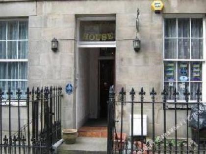 Sakura Edinburgh Guest House - image 6