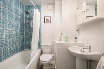 The Riverside Hideaway - Stockbridge - image 2