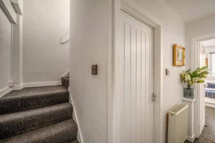 The Riverside Hideaway - Stockbridge - image 4