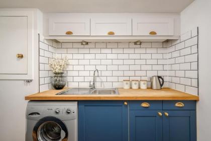 The Riverside Hideaway - Stockbridge - image 7