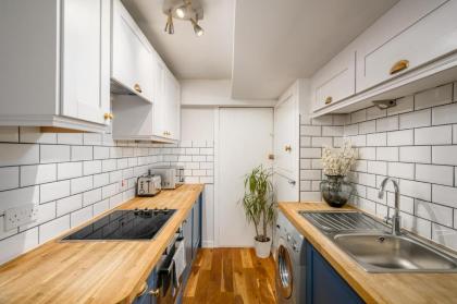 The Riverside Hideaway - Stockbridge - image 8