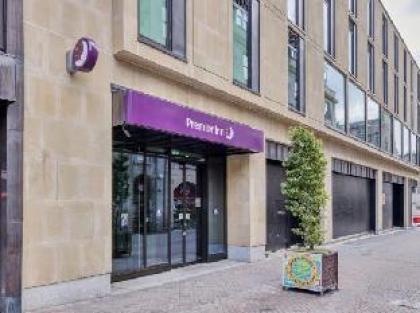 Edinburgh City Centre (Waverley) - image 11