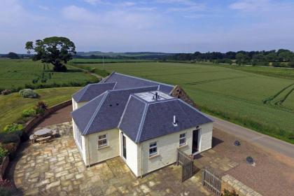 Hawthorn House - image 15