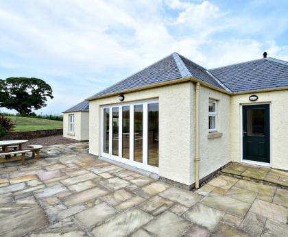Hawthorn House - image 17