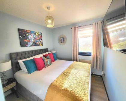 Sensational Stay Apt- Harrismith Place - image 14