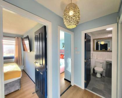 Sensational Stay Apt- Harrismith Place - image 8