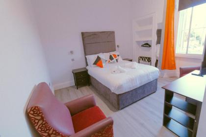 Mayfield Suites - image 12