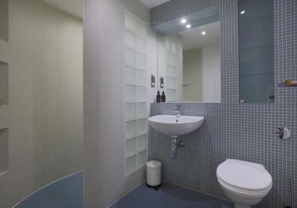 The East London Residence - image 11
