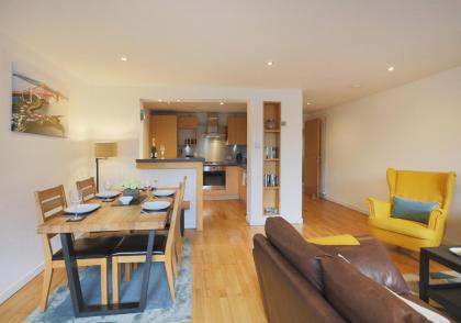The East London Residence - image 4