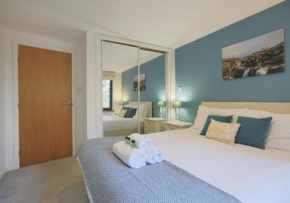 The East London Residence - image 8
