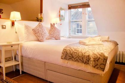 Pass the Keys Cosy Studio Apartment - image 14