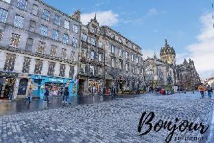 Chic 1BR-1BAHeart of Edinburgh Old Town - image 15