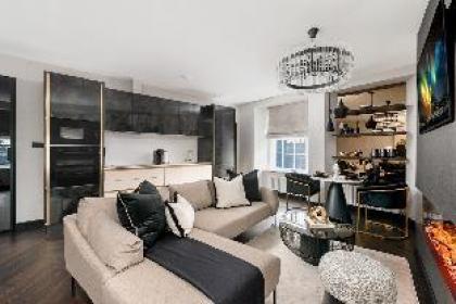 Luxury City Centre Oasis ~ Lux Spa Bath ~ Romantic - image 15