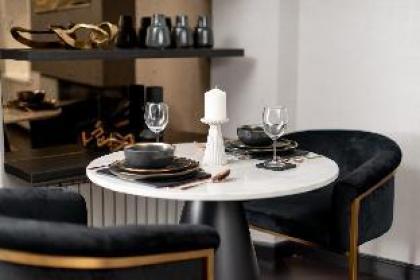 Luxury City Centre Oasis ~ Lux Spa Bath ~ Romantic - image 19