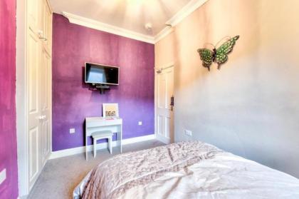 Edinburgh Central Ground Floor Apartment - image 11