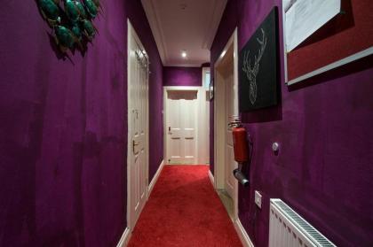 Edinburgh Central Ground Floor Apartment - image 5