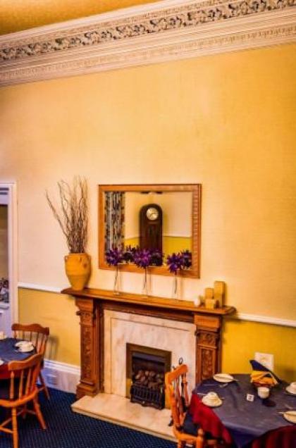 Strathallan Guest House - image 12