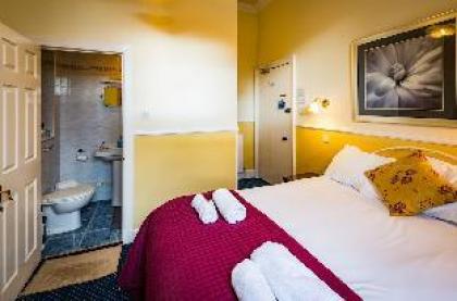 Strathallan Guest House - image 8