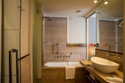 Hilton Florence Metropole - image 10