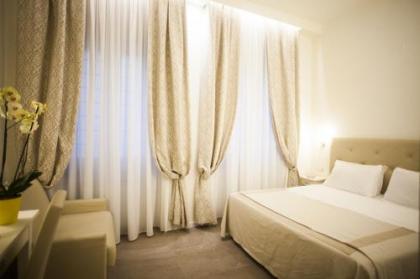 Hotel Accademia - image 1