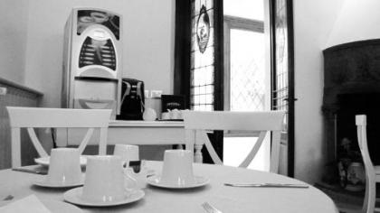 Hotel Accademia - image 5